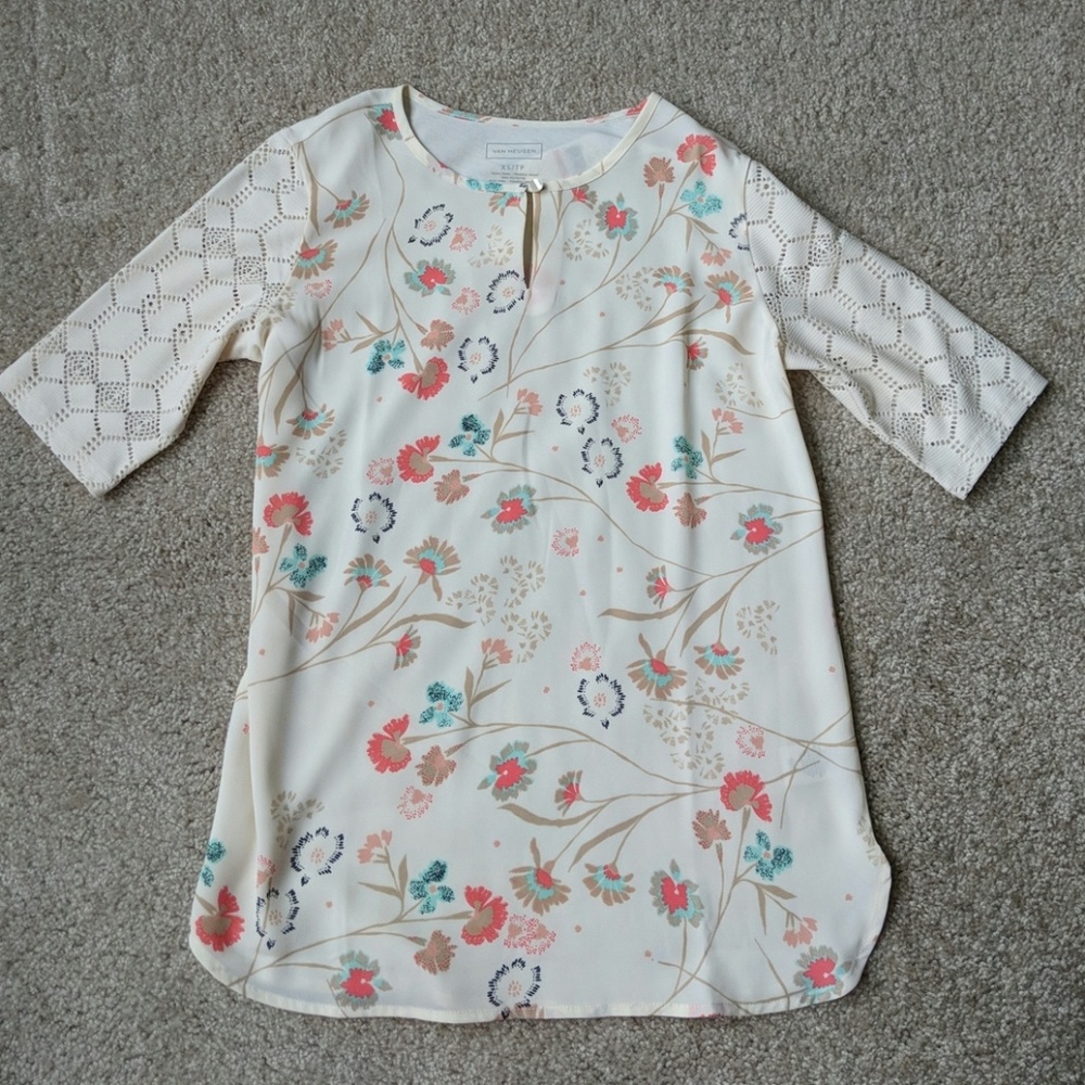 Relaxed fit short sleeve top